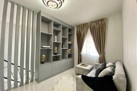 House in Pattaya, Thailand 5 bedrooms № 157787 - photo 15