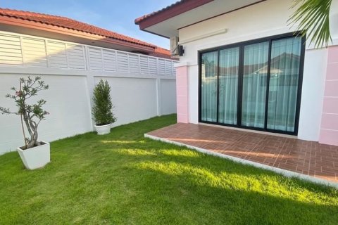 House in Pattaya, Thailand 3 bedrooms № 157789 - photo 6