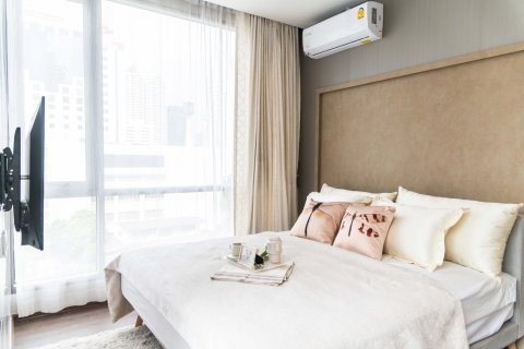 Кондоминиум с 1 спальней в Бангкоке, Таиланд № 157791 - фото 6