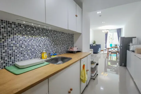 Condo in Hua Hin, Thailand, 2 bedrooms  № 156193 - photo 12