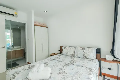 Condo in Hua Hin, Thailand, 2 bedrooms  № 156193 - photo 6