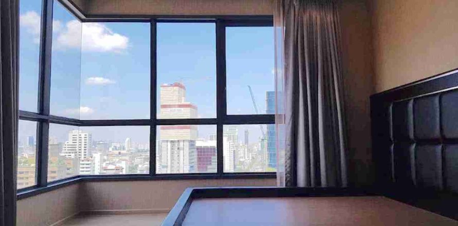 Condo in Bangkok, Thailand, 2 bedrooms  № 183348