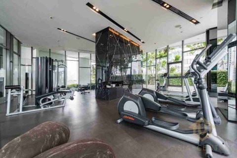 Condo in Bangkok, Thailand, 2 bedrooms  № 183348 - photo 3