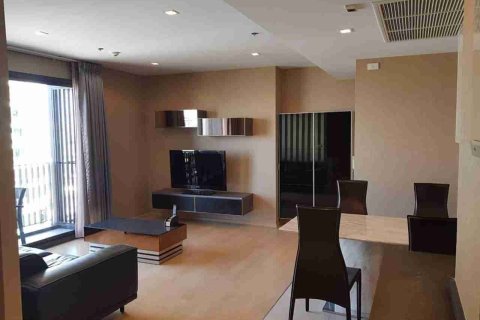 Condo in Bangkok, Thailand, 2 bedrooms  № 183348 - photo 6