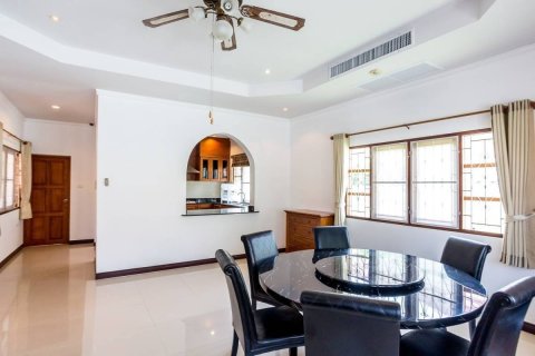 Villa in Hua Hin, Thailand 3 bedrooms № 168784 - photo 7