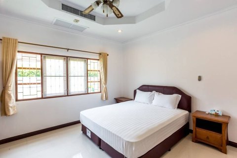 Villa in Hua Hin, Thailand 3 bedrooms № 168784 - photo 15