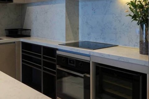 Condo in Bangkok, Thailand, 3 bedrooms  № 181126 - photo 8