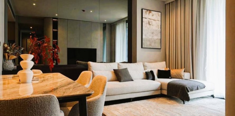 Condo in Bangkok, Thailand, 3 bedrooms  № 181126
