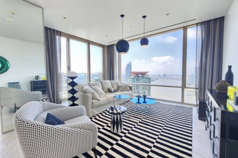 Condo in Bangkok, Thailand, 2 bedrooms  № 181122 - photo 1