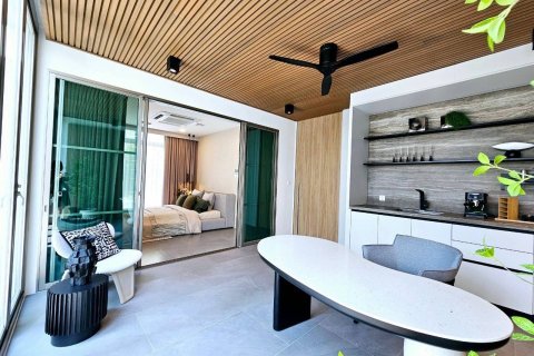 House in Bangkok, Thailand 4 bedrooms № 181127 - photo 17