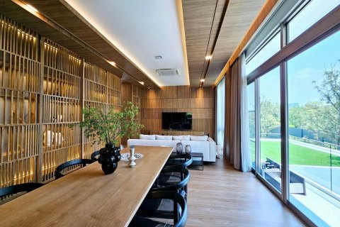 House in Bangkok, Thailand 4 bedrooms № 181127 - photo 5