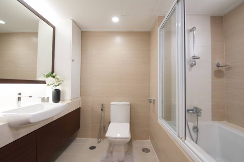 Condo in Bangkok, Thailand, 3 bedrooms  № 181125 - photo 20