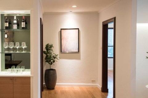 Condo in Bangkok, Thailand, 3 bedrooms  № 181125 - photo 7