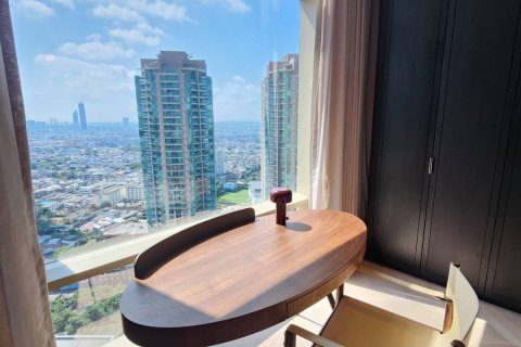 Condo in Bangkok, Thailand, 2 bedrooms  № 181123 - photo 12