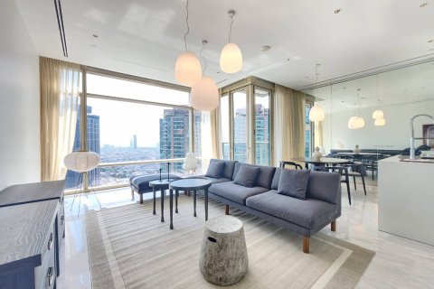 Condo in Bangkok, Thailand, 2 bedrooms  № 181123