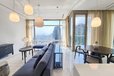 Condo in Bangkok, Thailand, 2 bedrooms  № 181123 - photo 2