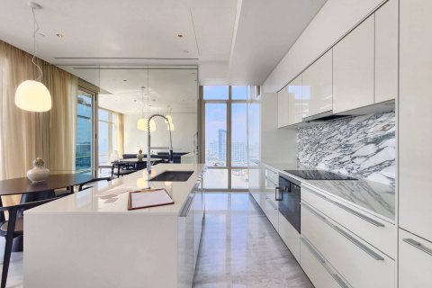 Condo in Bangkok, Thailand, 2 bedrooms  № 181123 - photo 4