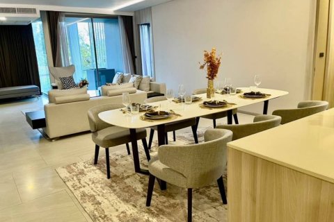 Condo in Bangkok, Thailand, 3 bedrooms  № 181128 - photo 5