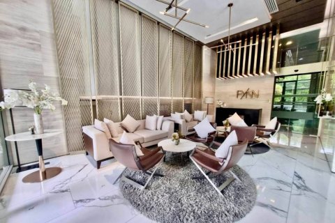 Condo in Bangkok, Thailand, 3 bedrooms  № 181128 - photo 26