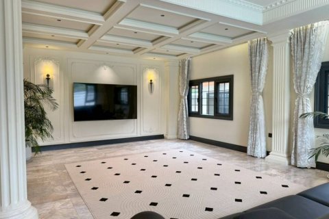 Villa in Pattaya, Thailand 5 bedrooms № 172717 - photo 3