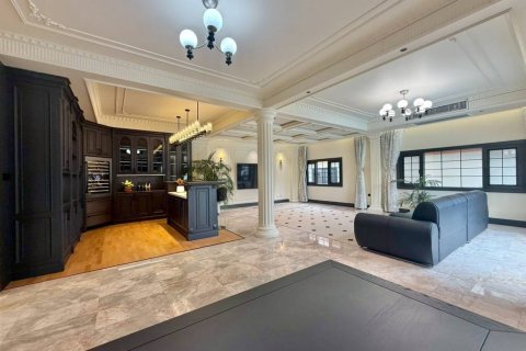 Villa in Pattaya, Thailand 5 bedrooms № 172717 - photo 8