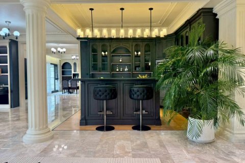 Villa in Pattaya, Thailand 5 bedrooms № 172717 - photo 9