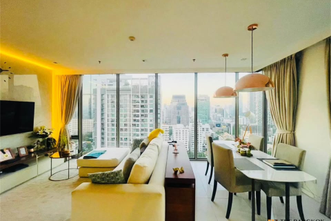 Condo in Bangkok, Thailand, 2 bedrooms  № 187973