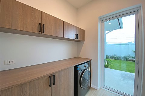 House in Hua Hin, Thailand 3 bedrooms № 168106 - photo 13