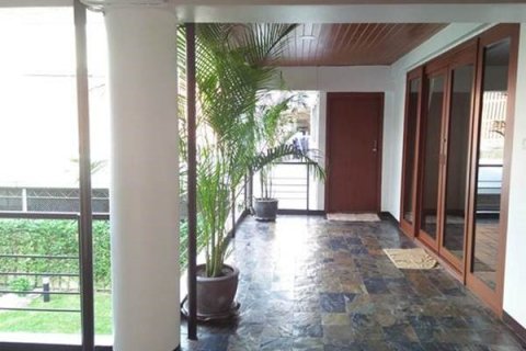 Maison à Bangkok, Thaïlande 5 chambres № 143944 - photo 7