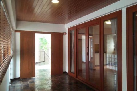 Maison à Bangkok, Thaïlande 5 chambres № 143944 - photo 15