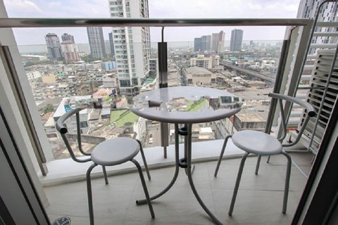 Кондоминиум с 1 спальней в Пхракханонге, Бангкок, Таиланд № 143945 - фото 4