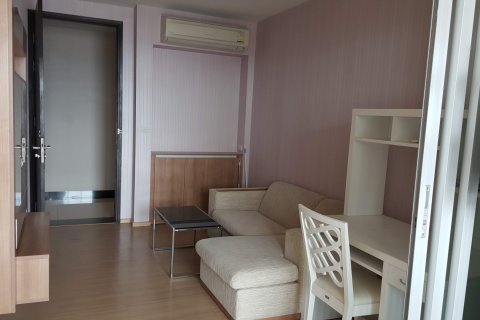 Condo à Bangkok, Thaïlande, 1 chambre  № 143948 - photo 1