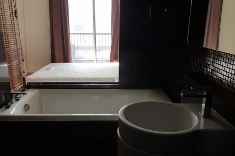 Condo à Bangkok, Thaïlande, 1 chambre  № 143948 - photo 5
