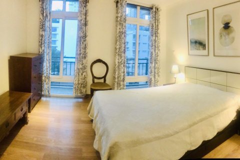 Кондоминиум с 2 спальнями в Бангкоке, Таиланд № 143947 - фото 11