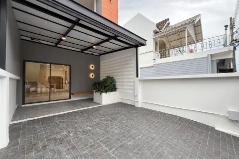 Таунхаус в Пхукете, Таиланд с 2 спальнями  № 156626 - фото 5