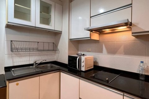 Studio dans le Condo à Khlong Toei, Bangkok, Thaïlande № 156622 - photo 2