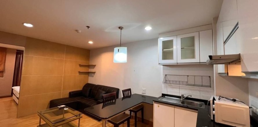 Studio dans le Condo à Khlong Toei, Bangkok, Thaïlande № 156622