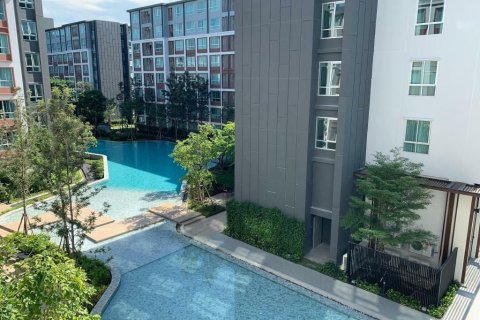 Condo in Chiang Mai, Thailand, 2 bedrooms  № 156620 - photo 2