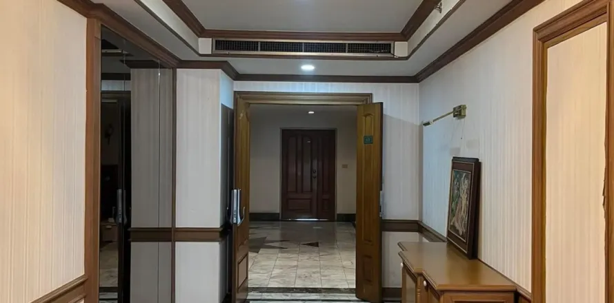 Condo à Watthana, Bangkok, Thaïlande, 2 chambres № 156625