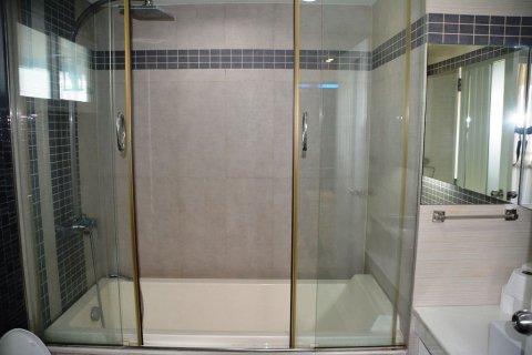 Студия в кондо в Ваттхане, Бангкок, Таиланд № 156621 - фото 16