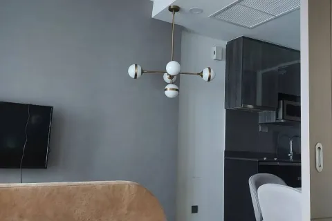 Студия в кондо в Банг Раке, Бангкок, Таиланд № 156624 - фото 2