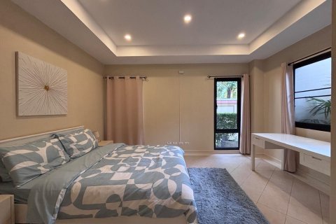 Вилла в Пхукете, Таиланд с 4 спальнями  № 170453 - фото 15