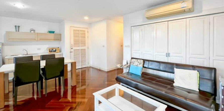 Кондоминиум с 2 спальнями в Хуа Хине, Таиланд № 134667