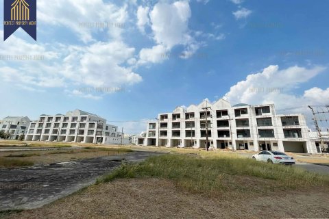 Land in Bang Pakong, Thailand 230000 sq.m. № 156657 - photo 12