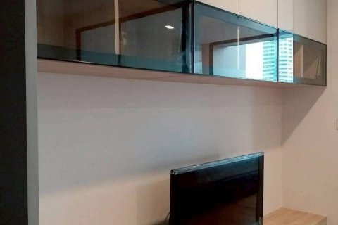 Studio in the Condo in Bang Rak, Bangkok, Thailand  № 161578 - photo 2