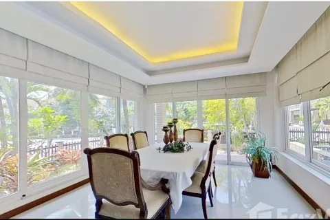 Villa in Pattaya, Thailand 3 bedrooms № 161573 - photo 3