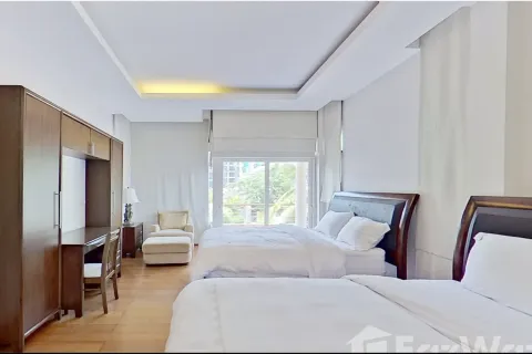 Villa in Pattaya, Thailand 3 bedrooms № 161573 - photo 18