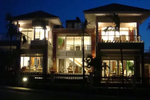 Villa in Pattaya, Thailand 3 bedrooms № 161573 - photo 14