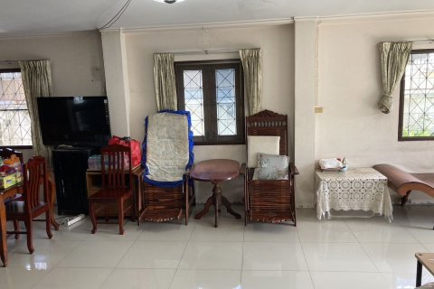 House in Chatuchak, Bangkok, Thailand 5 bedrooms № 161574 - photo 3