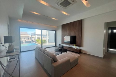 Вилла в Хуа Хине, Таиланд с 4 спальнями  № 150462 - фото 3